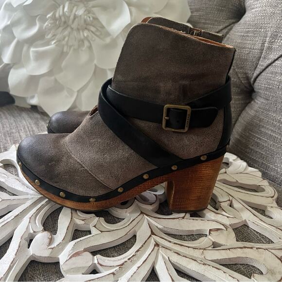 Kork-Ease Ankle Boots Shoes Women’s 7 - Picture 2 of 12